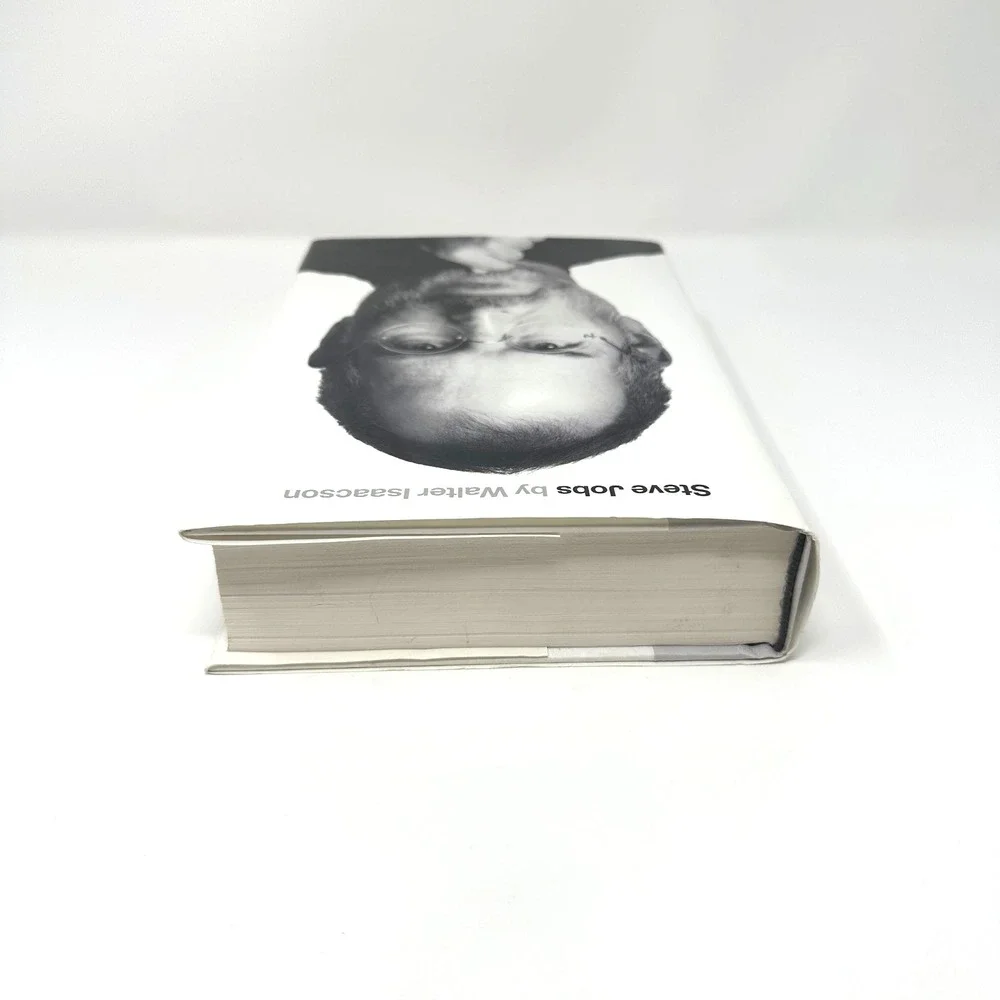 Steve Jobs Walter Isaacson Hardcover Book Apple CEO Simon Schuster 2011